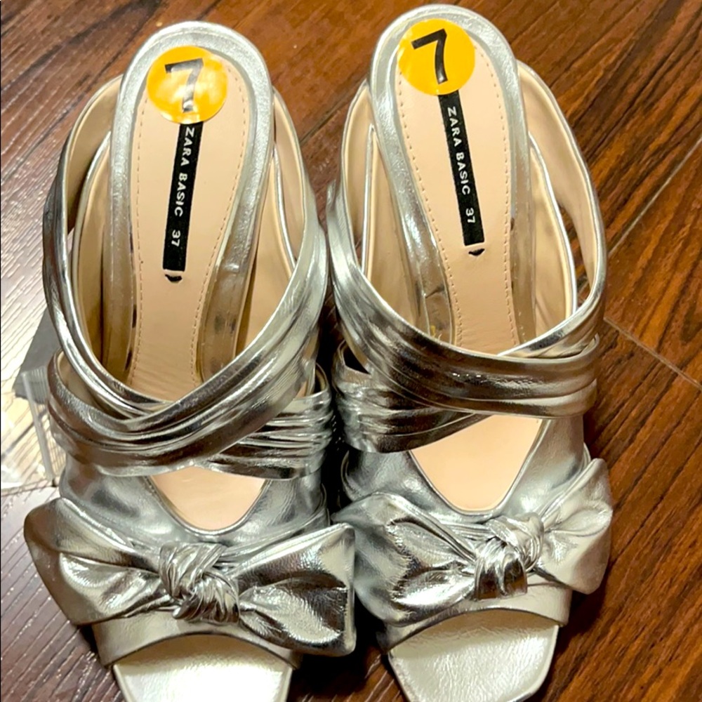 Women heels